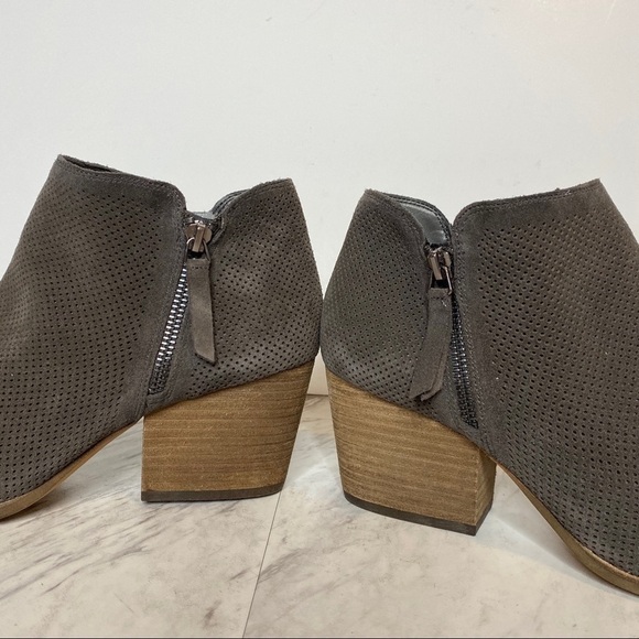 New! Vince Camuto Nethera Perforated Suede Gray Boot 11M - Picture 8 of 16